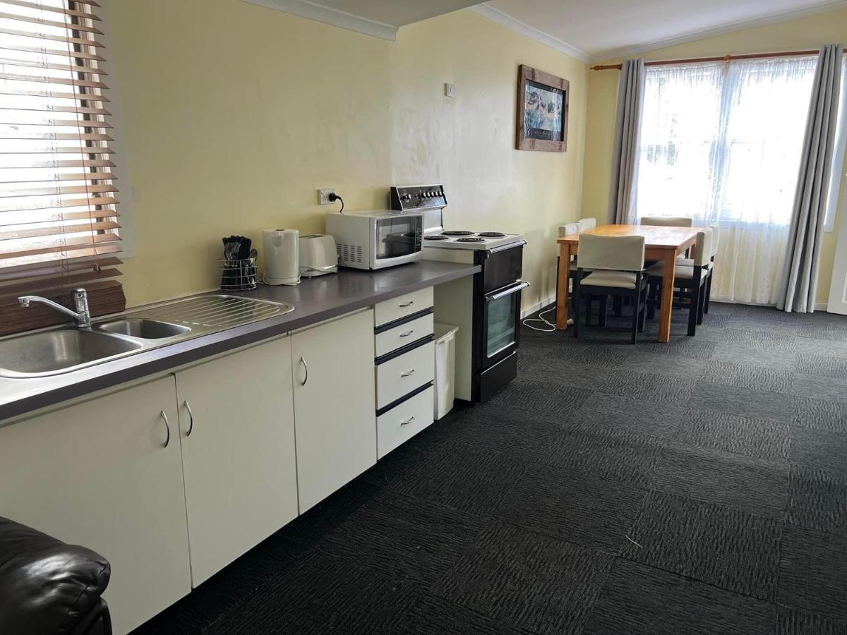 Mountain View Motel Queenstown Ngoại thất bức ảnh