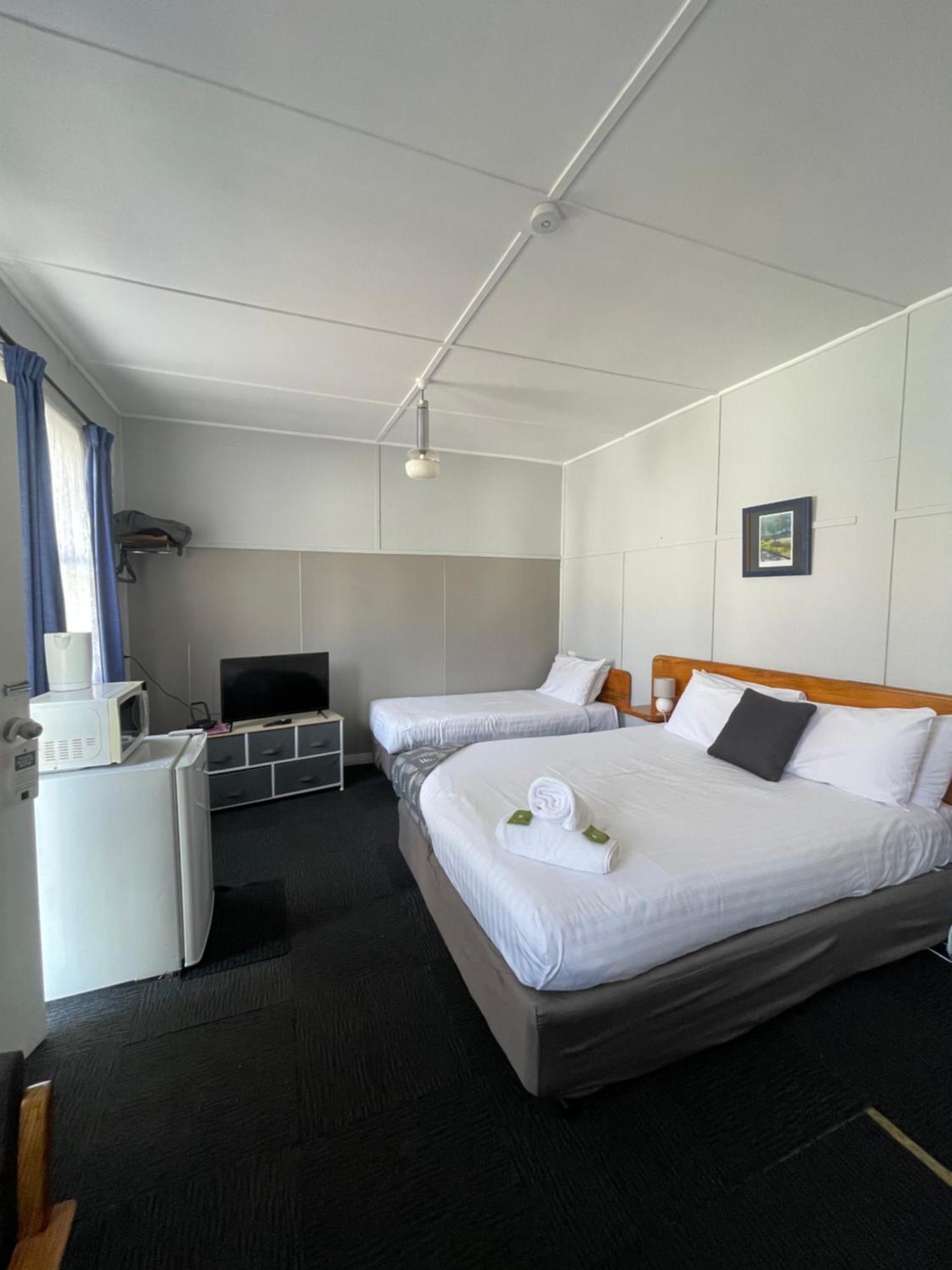 Mountain View Motel Queenstown Ngoại thất bức ảnh
