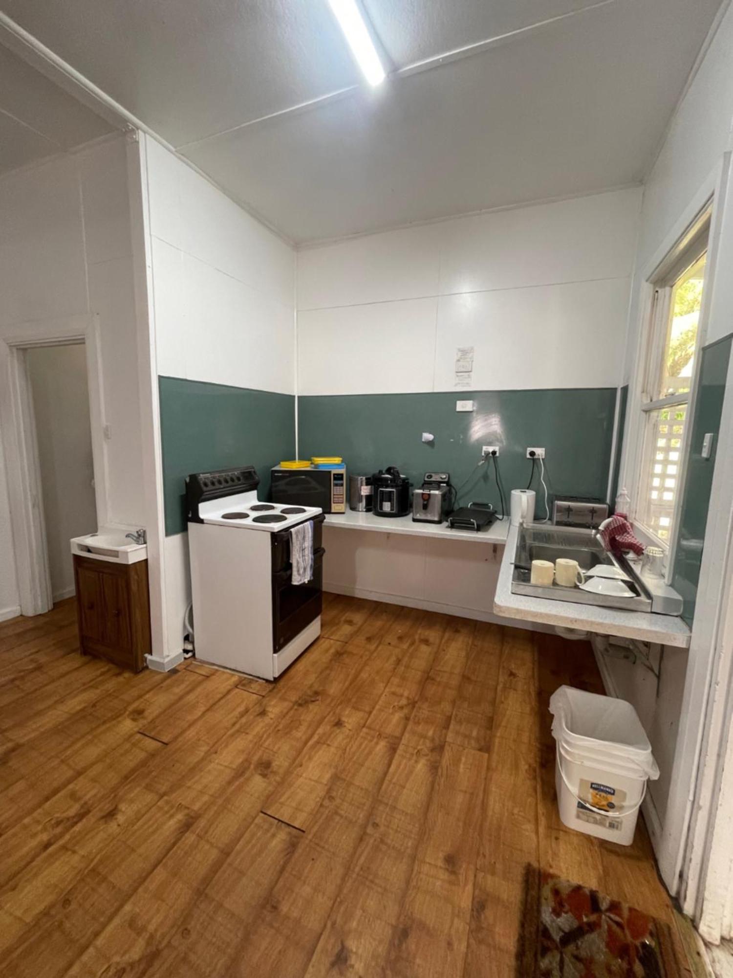 Mountain View Motel Queenstown Ngoại thất bức ảnh