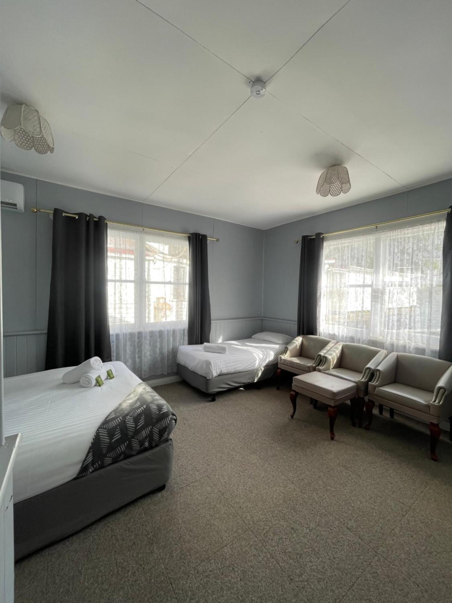 Mountain View Motel Queenstown Ngoại thất bức ảnh