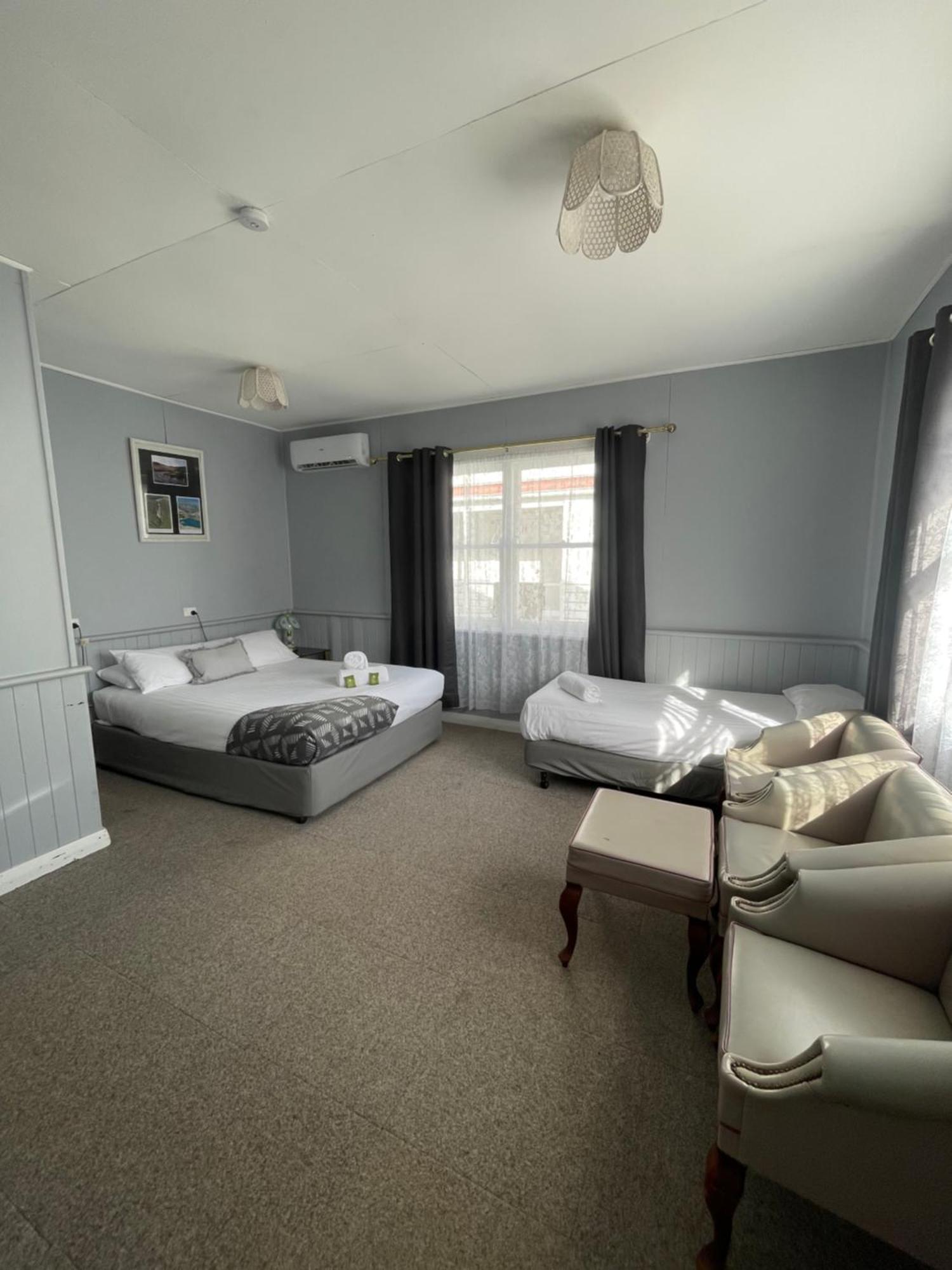 Mountain View Motel Queenstown Ngoại thất bức ảnh